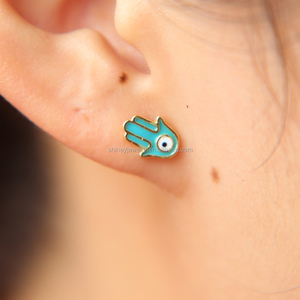 <span class=keywords><strong>Mini</strong></span> <span class=keywords><strong>pendientes</strong></span> minimalistas de plata de ley 2023 para mujer, joyería delicada, a la moda, con mano de hamsa, 6mm, 925 - Product Image 4