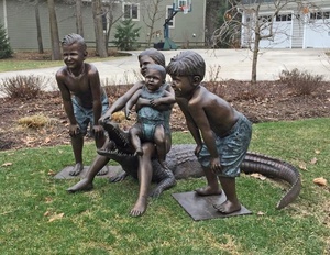<span class=keywords><strong>Scultura</strong></span> <span class=keywords><strong>in</strong></span> <span class=keywords><strong>Bronzo</strong></span> di Bambini che Giocano all'Aperto, Statue di Bambini a Grandezza Naturale <span class=keywords><strong>in</strong></span> Ottone e <span class=keywords><strong>Bronzo</strong></span> per Giardino - Product Image 4