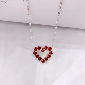 Delicado corazón encantador joyería de piedras preciosas 925 plata esterlina 4mm granate <span class=keywords><strong>rojo</strong></span> Natural COLLAR <span class=keywords><strong>COLGANTE</strong></span> para mujer - Product Image 1