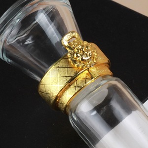 Top <span class=keywords><strong>500ml</strong></span> Rỗng rượu uống chai với bị khóa cap Luxury rượu Vòng Wine <span class=keywords><strong>Glass</strong></span> đóng gói chai với <span class=keywords><strong>Glass</strong></span> Nắp bán số lượng lớn - Product Image 2