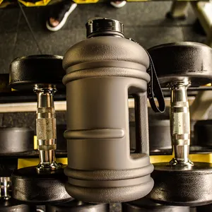 Produits les plus vendus 2023 Nouvelle bouteille <span class=keywords><strong>d</strong></span>'<span class=keywords><strong>eau</strong></span> de 2,2 litres Bouteille <span class=keywords><strong>d</strong></span>'<span class=keywords><strong>eau</strong></span> de sport populaire <span class=keywords><strong>Gallon</strong></span> de sport 2l - Product Image 1