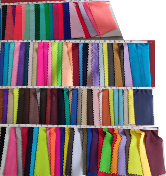 สีเขียว