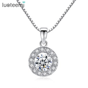LUOTEEMI-Colgante redondo de diamantes de circonia cúbica de alta calidad, corazón y flechas cortadas, collar <span class=keywords><strong>Sona</strong></span>, gran oferta - Product Image 1