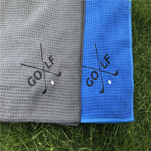 Trọng Lượng Nhẹ Nhanh Chóng Làm Khô Sợi Nhỏ Waffle Mô Hình Tri-Gấp Golf Khăn Với Móc Và Clip Dễ Dàng Để Thực Hiện Tùy Chỉnh Golf Khăn - Product Image 3
