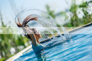 <span class=keywords><strong>Piscine</strong></span> de fête de performance de plongée en conteneur mobile préfabriqué équipée d'un système de <span class=keywords><strong>filtration</strong></span> d'eau <span class=keywords><strong>piscine</strong></span> extérieure familiale - Product Image 2