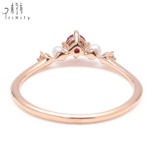 <span class=keywords><strong>Anello</strong></span> in oro 18 carati <span class=keywords><strong>con</strong></span> <span class=keywords><strong>rubino</strong></span> <span class=keywords><strong>naturale</strong></span> <span class=keywords><strong>con</strong></span> perle d'acqua dolce e abbellimenti di diamanti <span class=keywords><strong>anello</strong></span> squisito per donna - Product Image 6