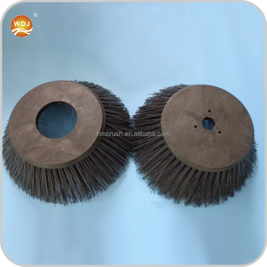 <span class=keywords><strong>Nilfisk</strong></span> Nouvelle machine de nettoyage de sol à moteur, <span class=keywords><strong>balayeuse</strong></span> de rue avec brosse en plastique rotative pour les industries de la construction - Product Image 1
