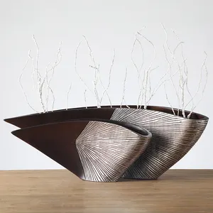 Toptan ev dekorasyonu dayanıklı Polyresin Modern çiçek vazo
