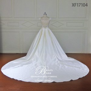 Di alta qualità semplice macchia abito da <span class=keywords><strong>sposa</strong></span> con perline per la <span class=keywords><strong>sposa</strong></span> stile classico Guangdong fabbrica - Product Image 3