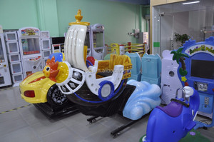 oscilación paseo del kiddie de atracciones Kiddie de Elevación de fibra de vidrio Barco envío bike racing juegos <span class=keywords><strong>descargar</strong></span> - Product Image 5