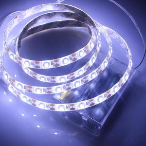 Nastro Adesivo <span class=keywords><strong>LED</strong></span> 2835 60 <span class=keywords><strong>LED</strong></span>/m, Striscia <span class=keywords><strong>LED</strong></span> a Batteria per Abbigliamento - Product Image 2