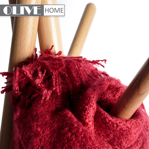 <span class=keywords><strong>Pas</strong></span> <span class=keywords><strong>cher</strong></span> <span class=keywords><strong>En</strong></span> Gros New Bright Rouge Jacquard <span class=keywords><strong>Mohair</strong></span> Tissé Jeter Avec Glands - Product Image 3