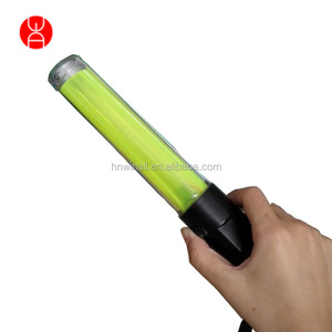 Lampe torche à la mode bâton de bâton de trafic led clignotant contrôle de la sécurité routière 4 lumières led baguette de bâton de trafic de triage - Product Image 1