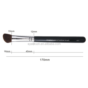 Moda piel-friendly pelo de pony de alta calidad sombra de ojos cepillo cosmético - Product Image 3