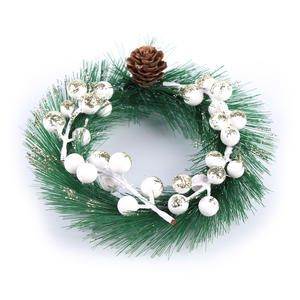 Guirlande de Noël pour porte d'entrée Guirlande décorative Berry & <span class=keywords><strong>Evergreen</strong></span> avec variantes de décorations de feuilles rouges - Product Image 5