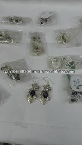Elegantes y Estilizados Anillos de Plata Pura para Bodas, Compromisos, Aniversarios y Fiestas - Regalo de Joyería Perfecto para Ocasiones Especiales - Product Image 1
