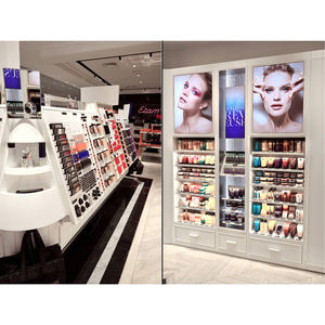 ตู้โชว์เครื่องสำอางสำหรับร้านค้าปลีกร้านขายเครื่องสำอางดีไซน์หรูหราสไตล์หรูหรา - Product Image 1