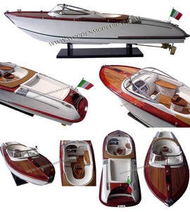 Modèle en bois de style nautique Bateau Artisanat Technique peinte Modèle en bois - Product Image 1