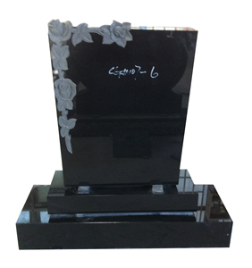 Diseño profesional <span class=keywords><strong>cementerio</strong></span> Uso de granito negro vertical lápidas <span class=keywords><strong>con</strong></span> <span class=keywords><strong>flores</strong></span> - Product Image 3