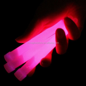Bâtons lumineux fluorescents de 6 pouces, lot de bâtons lumineux, jouet pour enfants pour les fêtes - Product Image 5