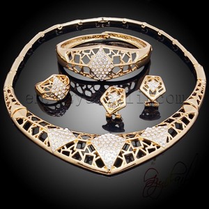Gran áfrica conjuntos de joyería de fantasía oro Saudi determinado de la joyería fina Dubai 18 K sistemas de la joyería - Product Image 1