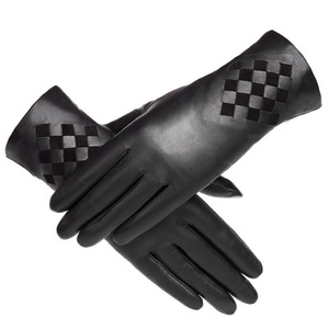 GL48 <strong>Women</strong> Fancy 100% Sheepskin Custom Made Winter Leather Driving Gloves - Product Image 5