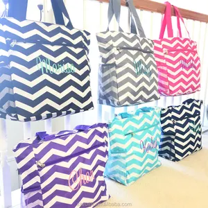 China Factory New products customized color pattern large size fastness canvas travel tote bag wholesales