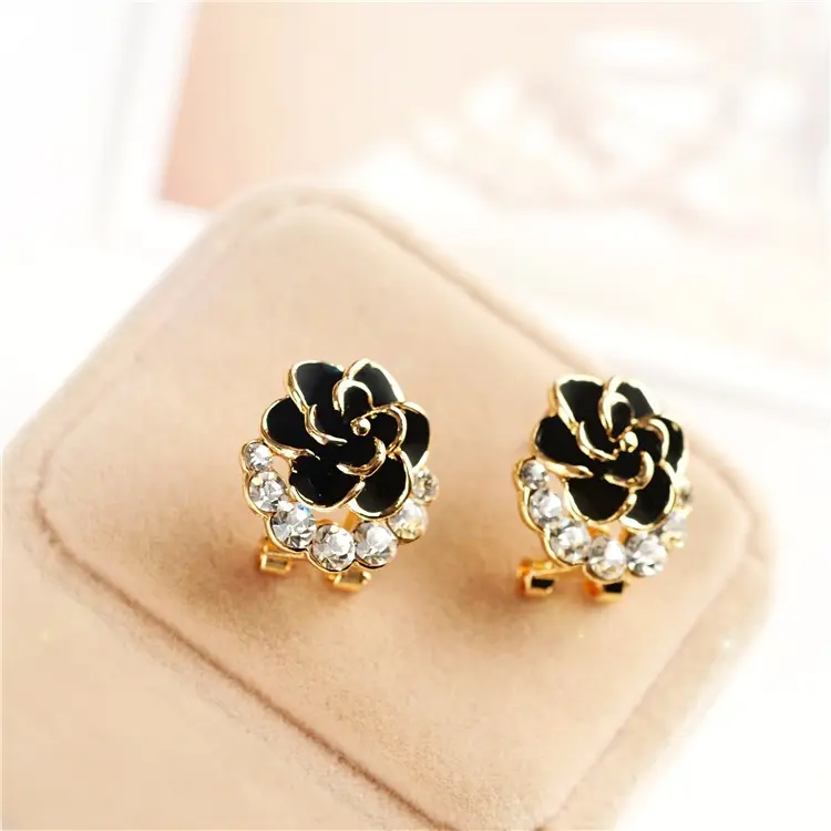 Fashion Alloy Crystal Flower Ear Nail Gold Color Clip On Earring Design For Women