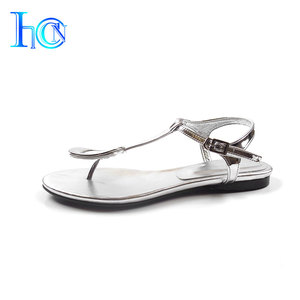 Venta al por mayor nuevos diseños de chapa plana sandalias niñas 2018 - Product Image 4