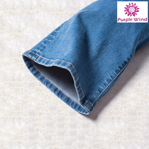 Fiable et pas cher accepter OEM dame <span class=keywords><strong>jean</strong></span> bleu clair flare <span class=keywords><strong>jean</strong></span> - Product Image 2