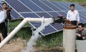 Bürstenloser Gleichstrom <span class=keywords><strong>motor</strong></span> 4 PS <span class=keywords><strong>solar</strong></span> betriebene Wasserpumpe für die Bewässerung in der Landwirtschaft zum besten Preis