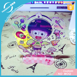 Giá Rẻ OEM Tùy Chỉnh VOGRACE Phim Hoạt Hình Phổ Biến Nhất Phim Hoạt Hình Quyến Rũ Trong Suốt In Nhựa Đứng <span class=keywords><strong>Keychain</strong></span> Acrylic <span class=keywords><strong>Standee</strong></span> Để Bán - Product Image 3