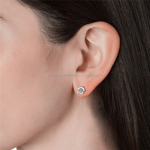 Pendientes de tuerca solitarios adornados con cristales <span class=keywords><strong>Swarovski</strong></span> Plata de Ley 925 Pendientes de moda para mujer Joyería Daisini - Product Image 4