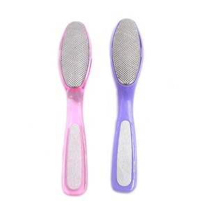 Herramienta de Pedicura Multifuncional de Doble Punta, Lima para <span class=keywords><strong>Pies</strong></span>, Eliminador de Callosidades, Cuchillas de Acero Inoxidable para Piel Dura y Cutículas - Product Image 1