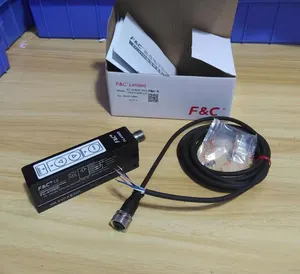 FC-4100 NPN PNP电容式标签传感器检测透明标签