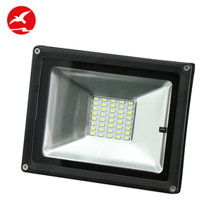 Projecteur LED Solaire de Fabricant d'Éclairage à Bas Prix IP65 10W 20W 30W 50W - Product Image 4