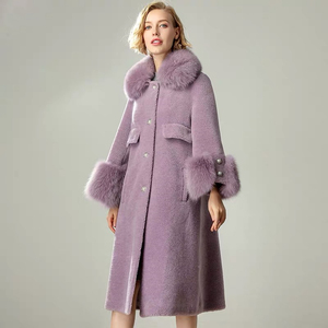 Cappotto in <span class=keywords><strong>Pelle</strong></span> <span class=keywords><strong>di</strong></span> Pecora Tosata con Collo in Vera Pelliccia <span class=keywords><strong>di</strong></span> Volpe, Colore Personalizzabile, Caldo Cappotto Invernale per Donna in Vera Pelliccia <span class=keywords><strong>di</strong></span> Pecora - Product Image 5