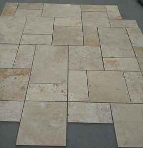 Dalles de pavés en <span class=keywords><strong>pierre</strong></span> <span class=keywords><strong>naturelle</strong></span> jaune-brun chinois SH STONE 60x60 24x24, carreaux de <span class=keywords><strong>travertin</strong></span> pour extérieur, pour bordure de <span class=keywords><strong>piscine</strong></span> et sol - Product Image 4