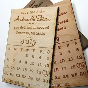 1.5x1.5 pouces enregistrer la Date cartes de mariage en bois gravées sur mesure
