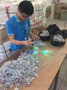 أجزاء وإكسسوارات أحذية مضيئة بسعر جيد وجودة عالية، مصباح LED مطاطي لنعل الحذاء - Product Image 4