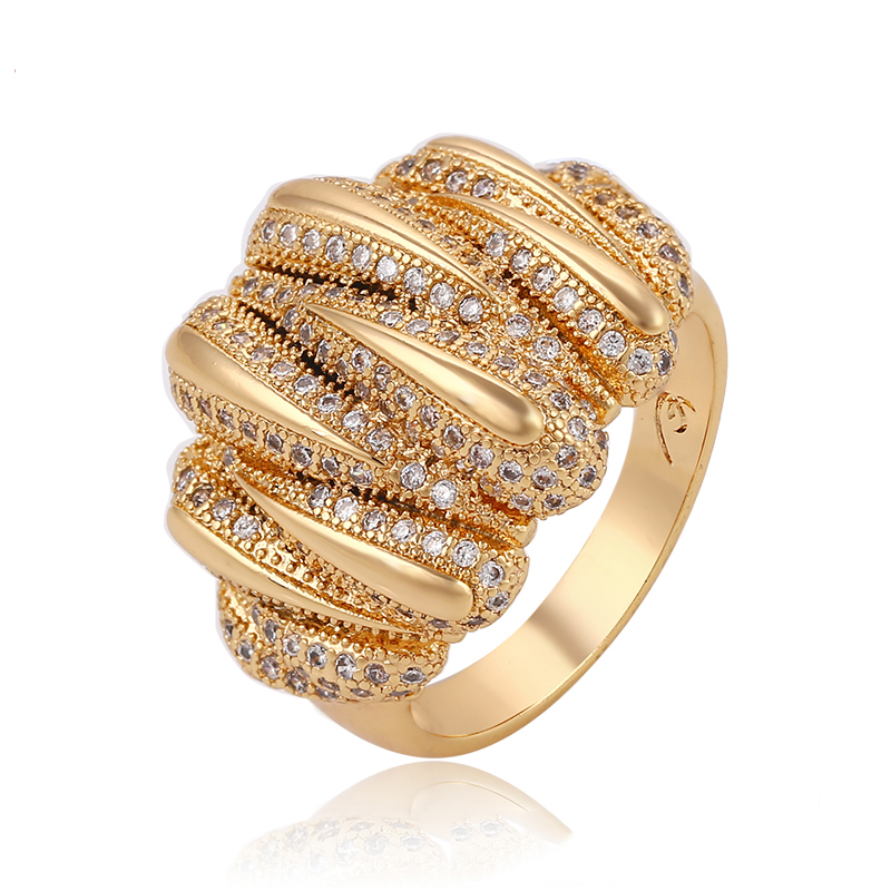 13531 xuping China wholesale best selling 18k gold plated cluster iced out ring