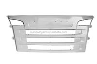 Grille avant supérieure pour camion Scania 1872158