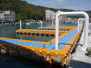 Di vendita caldo di alta qualità di plastica galleggiante modulare pontone piattaforma <span class=keywords><strong>jet</strong></span> <span class=keywords><strong>ski</strong></span> dock - Product Image 3