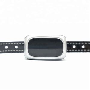 Collar de entrenamiento eléctrico para perros pequeños y medianos, valla de choque para dos perros - Product Image 3