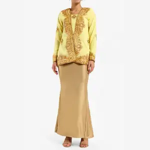 女士时尚 Shalwar Kameez Kurti 为印度服装 Yeola Paithani 纱丽