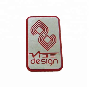ODM/OEM de bolso de Metal de aluminio de placa de logotipo Etiqueta de logotipo personalizado de Metal para bolsos - Product Image 6