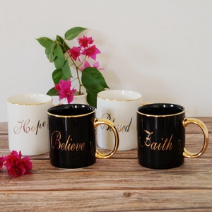 Taza <span class=keywords><strong>de</strong></span> <span class=keywords><strong>café</strong></span> <span class=keywords><strong>de</strong></span> cerámica con esmalte negro, venta al por mayor, <span class=keywords><strong>fe</strong></span> dorada - Product Image 6