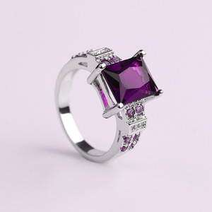 Anello Statement Trendy con Pietra Quadrata Multicolore e Zirconi Cubici per Feste - Product Image 2