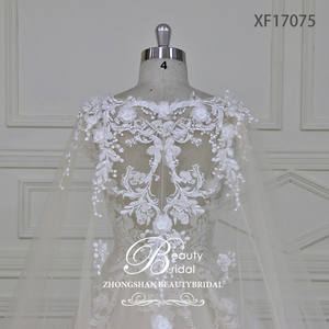 Offre Spéciale plus récent design voir si corsage robe de mariée princesse avec belle dentelle de fleurs 3D et Cape amovible sur l'épaule - Product Image 5
