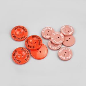 Tùy Chỉnh In Ấn Khắc Tên Thương Hiệu Nhựa Áo Nút - Product Image 2